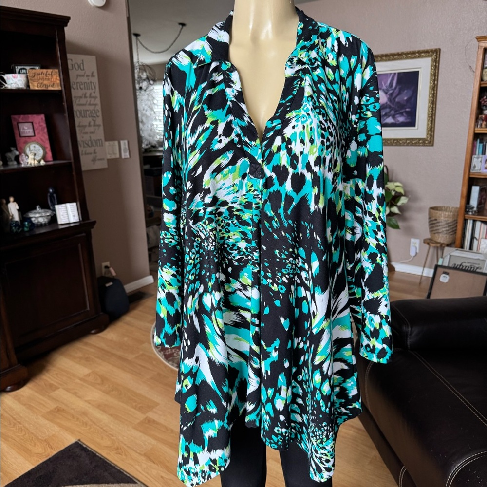 Avenue green, blue & black long sleeves Vneck knit blouse-size 14/16